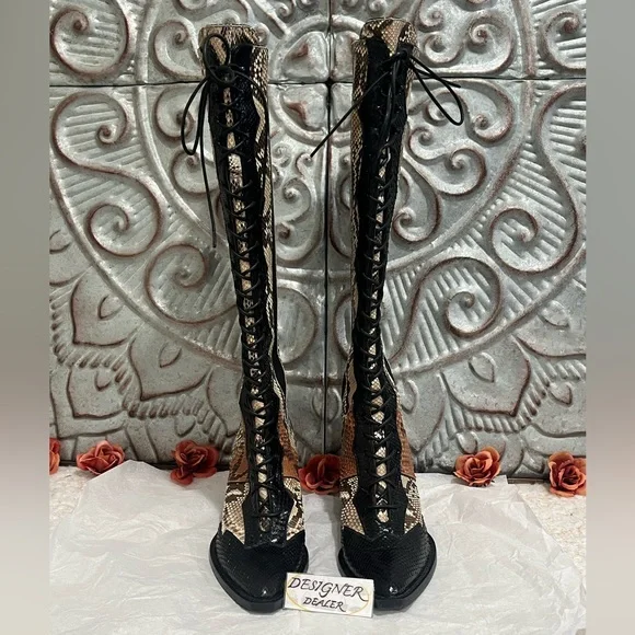 COACH Snakeskin Patchwork Lace Up Boots Size 6.5B EUC! G2718 - Picture 4 of 14